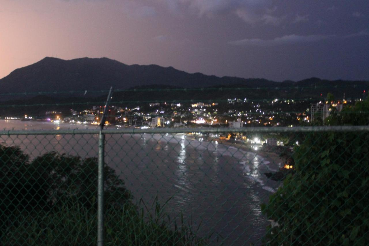 Casa Mexicana La Reyna Manzanillo Eksteriør billede